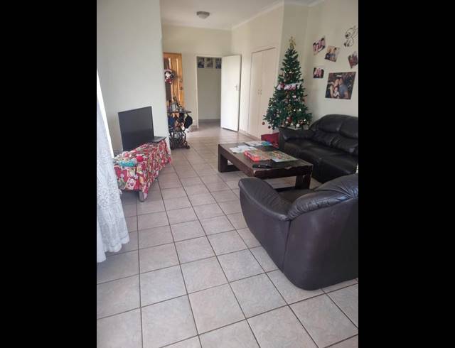 4 BEDROOM PROPERTY TO RENT IN HOMESTEAD